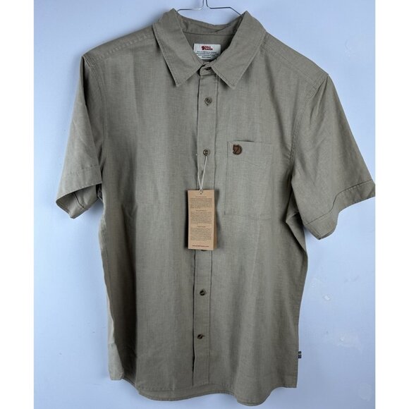 NWT FJALLRAVEN Ovik Travel Shirt Men's Short Sleeve Sand Stone Hemp Blend M